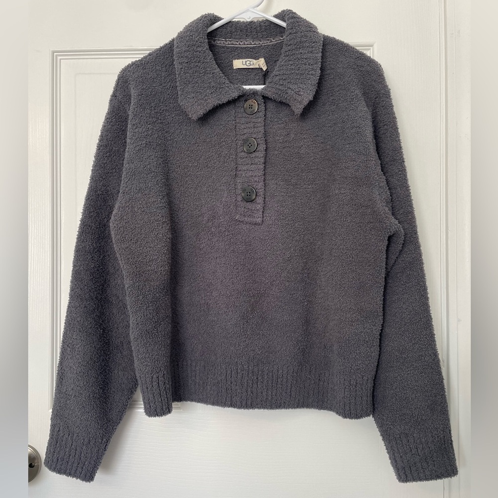 Ugg plush sweater (M)